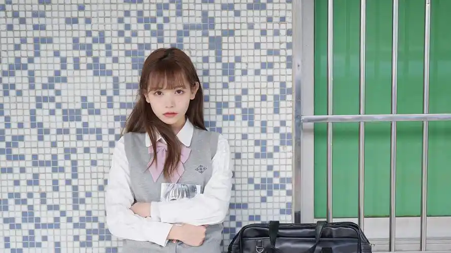 元气jk制服少女校园甜美写真桌面壁纸