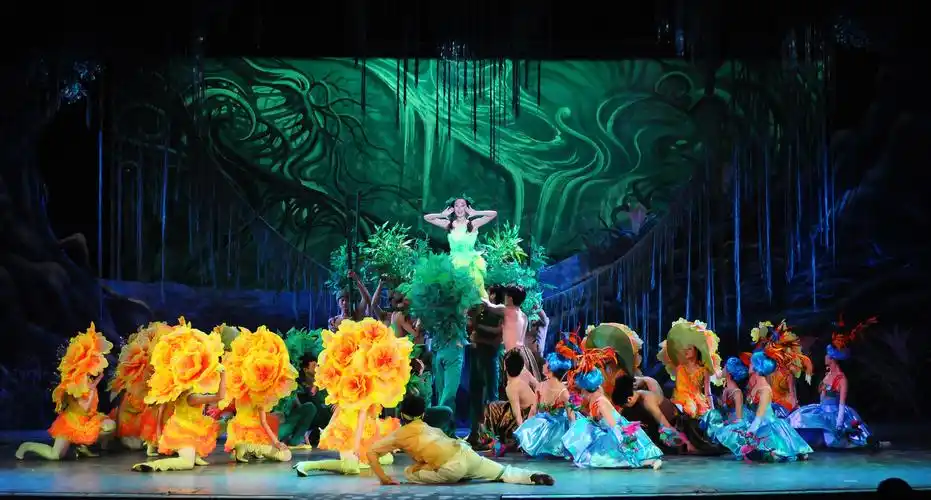 26大型情景歌舞《渝·美人》.jpg