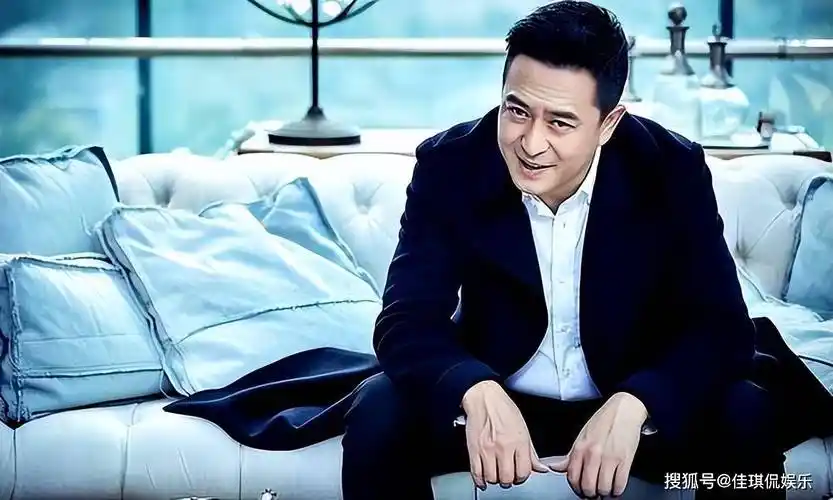 演员张嘉译:40岁如愿当上爸爸,前妻"满脸的嫌弃"_王海燕_工作_人生