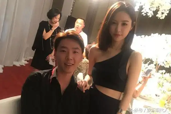 年入上亿网红雪梨与富二代订婚未婚夫张衍竟是王思聪好