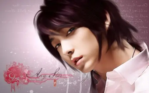 迷人桃花眼李准基时尚写真图集