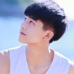 帅哥宋威龙写真 小清新帅哥短发碎发最可爱