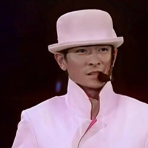 刘德华99年香港红馆演唱会开场图集