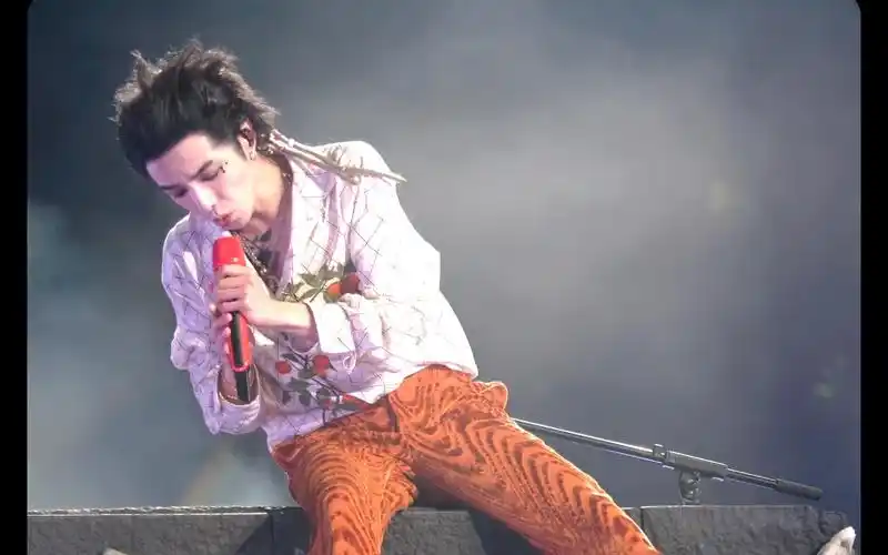 【hi-res   杜比视界】华晨宇《疯人院》 2023火星演唱会·武汉场