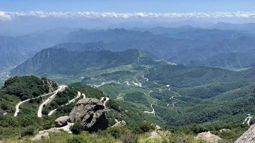 周末京郊游百花山轻徒步