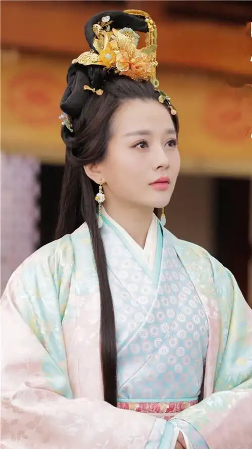 思美人-浴兰-吴恙饰