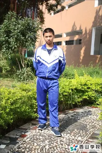 福建西山学校2014年高中部高一11班吴章乐挂历照