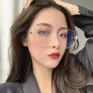 适合长脸的眼镜框女