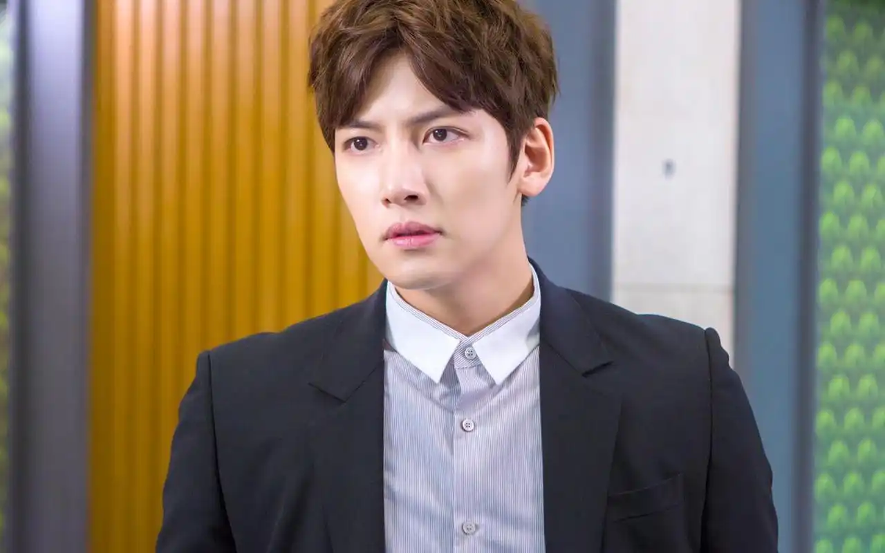 《我的男神》池昌旭高清剧照壁纸下载