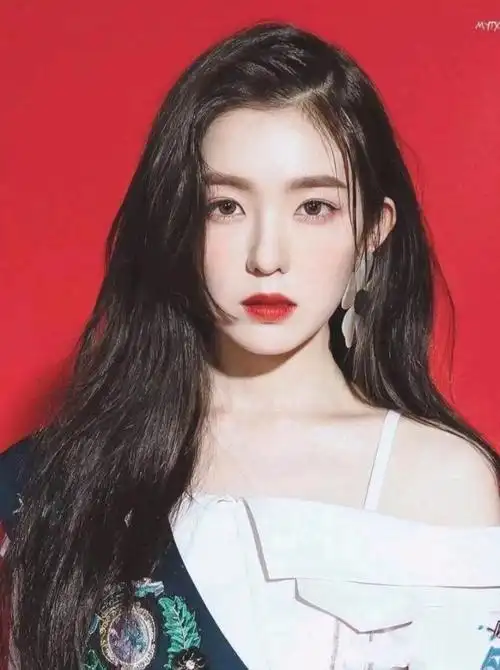 裴珠泫!一个妈生脸的整容模版