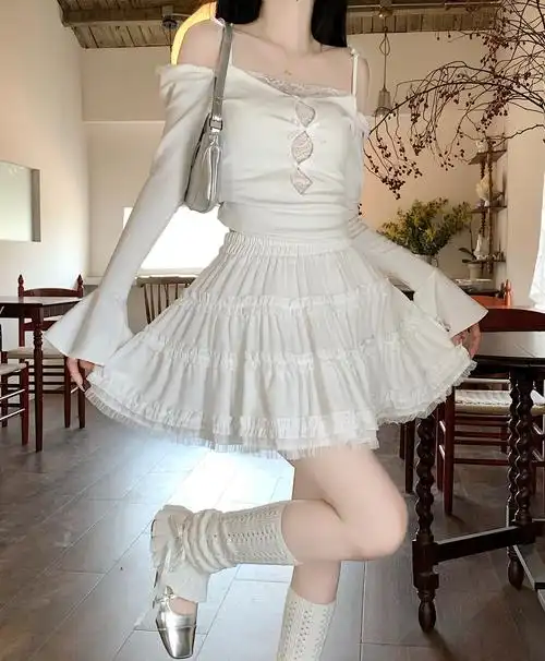 实拍实价 新款甜美辣妹芭蕾风短裙超仙蓬蓬裙高腰显瘦蛋糕a字裙