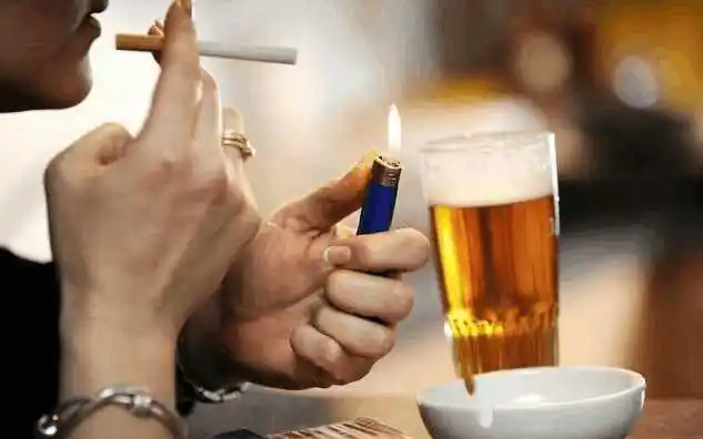 喝酒的句子经典句子