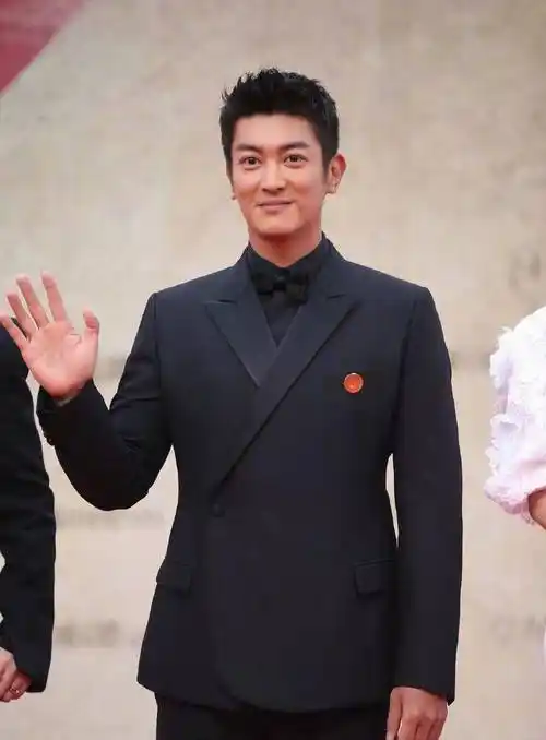 邓超黑了,黄晓明瘦了,朱亚文差点认不出_状态_年纪_不知道