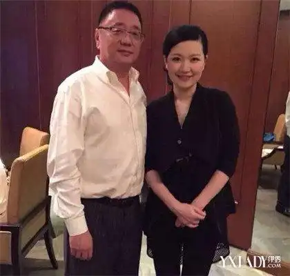 陈蓉的双胞胎孩子曝光女主播是如何怀上双胞胎的