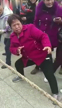 大爷大妈搞笑健身动态图_大爷大妈搞笑健身表情包gif动图下载_soogif