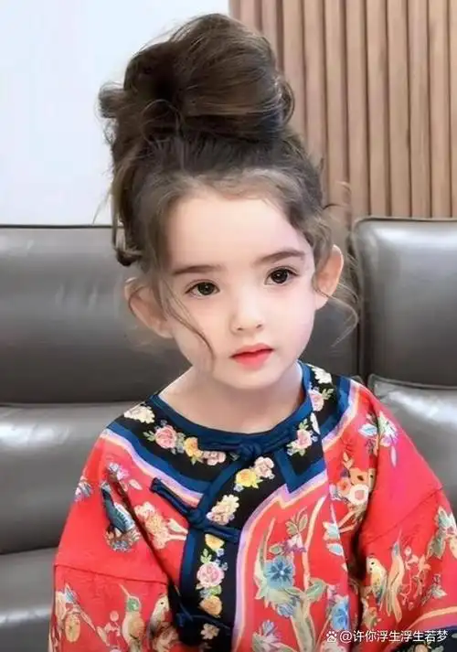 百万网红黄允知:中国心因父爱而坚定,爸爸是中国人我就是中国人