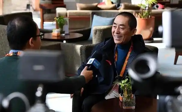 陈凯歌和张艺谋40年的暗中较量才发现大师不愧是大师