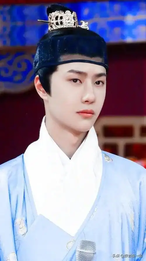 王一博减肥成功!人终于不肿了|天天向上|古装_网易订阅