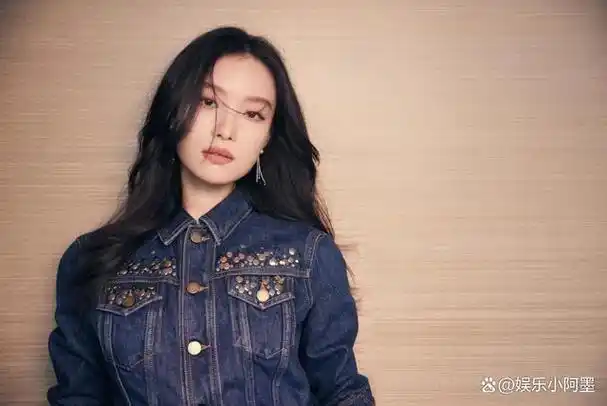 "美而太自知"倪妮:肤白貌美大长腿,身披麻袋也好看