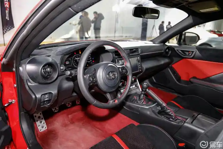 全新丰田gr86有望2025年亮相或基于雷克萨斯is平台打造