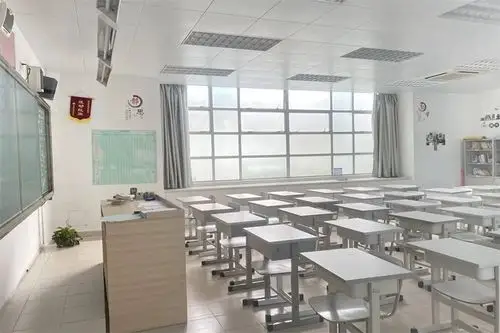 祈福英语实验学校教室图集