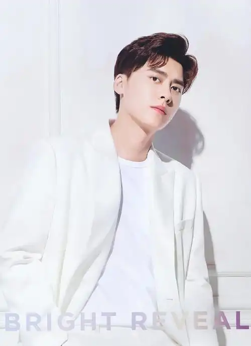 李易峰巴黎欧莱雅护肤代言人