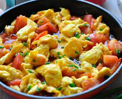 超简单孩子爱吃的家常菜 儿童营养食谱推荐:西红柿炒蛋的做法