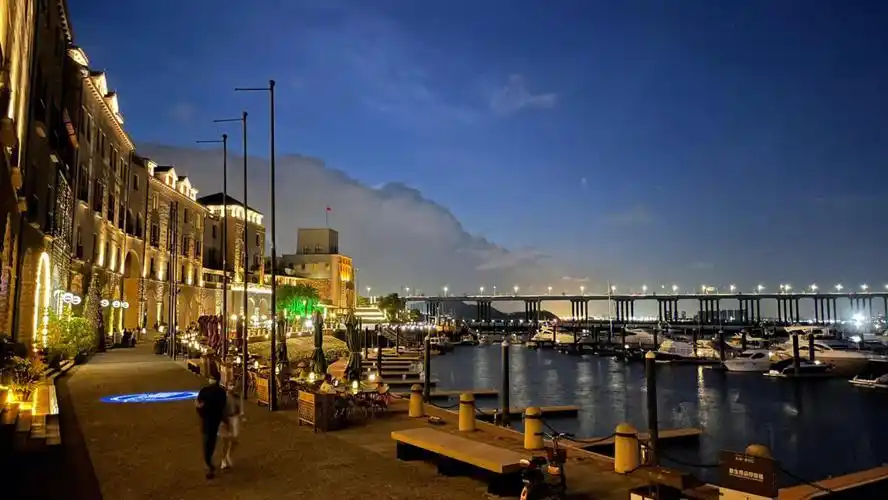 南沙游艇会我愿称之为夜景拍摄地天花板