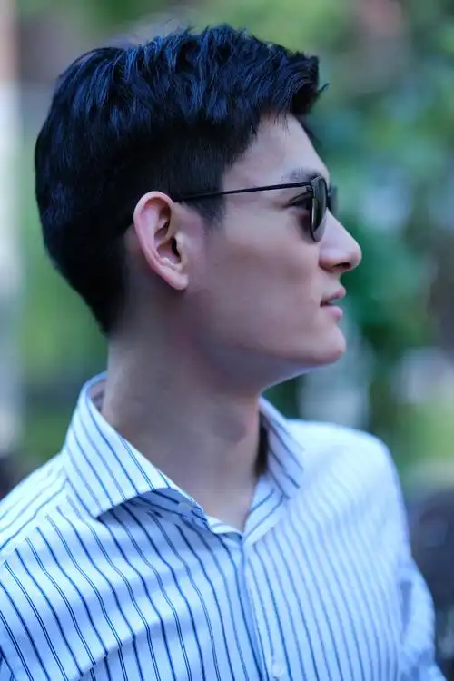 摄影:弄潮.时间:2021年8月8日.地点:老商铺.