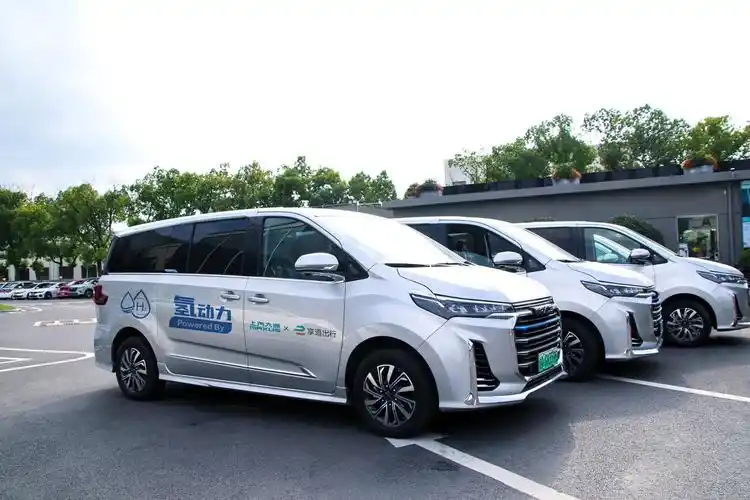 上汽集团移动出行品牌享道出行正式上线氢燃料电池mpv——上汽大通max
