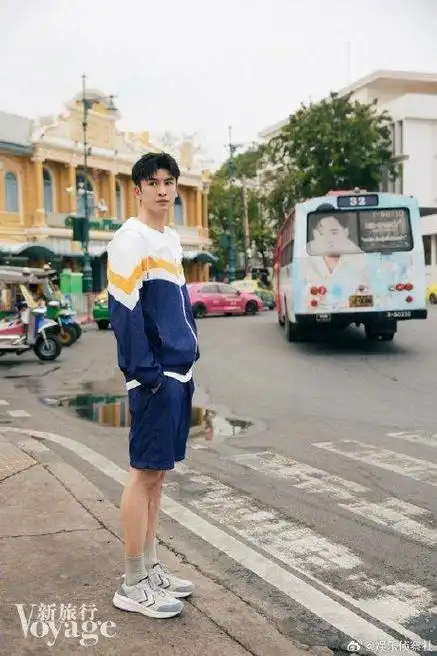 张云龙到底是怎么做到的每一套衣服穿出来都这么帅的啊…|张云龙|穿搭