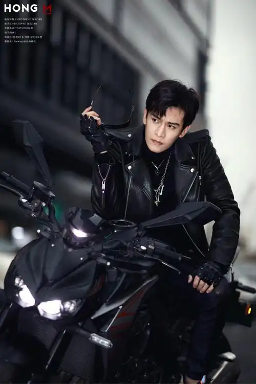 经超最新写真照曝光机车皮车捆绑禁欲系