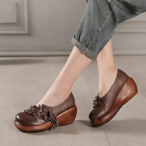 共4942 件文艺女鞋复古风相关商品