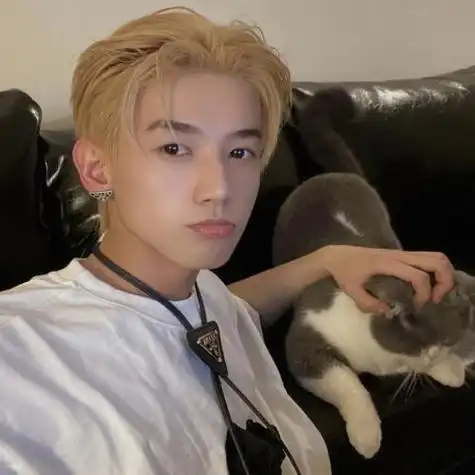 帅哥头像图片真人自拍图片