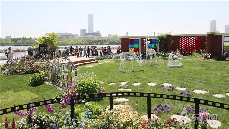 2024上海国际花展开幕徐汇滨江繁花似锦美出新高度
