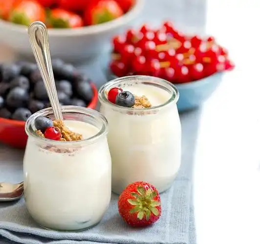 喝酸奶的最佳时间你知道吗?经常喝酸奶的好处是什么呢?