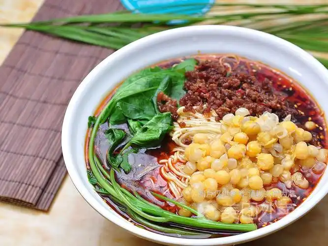 味觉重庆小面北京西站店