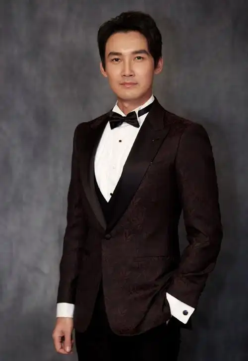 张铎2020国剧盛典帅气图片写真