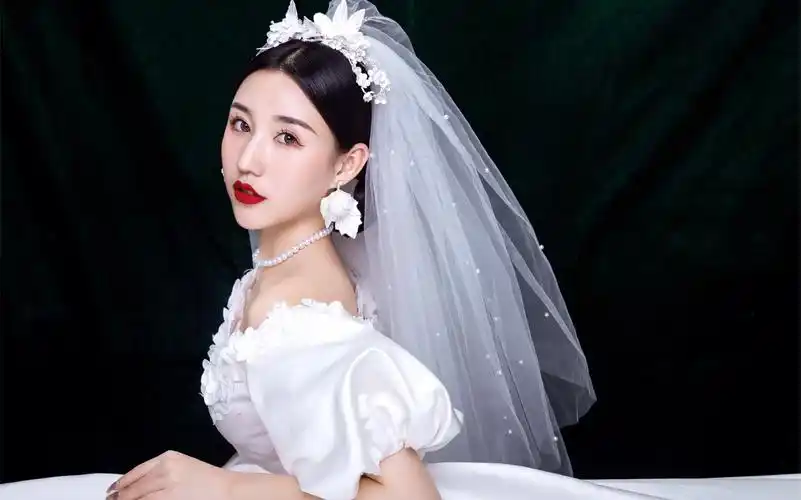 白纱造型～新娘跟妆学起来