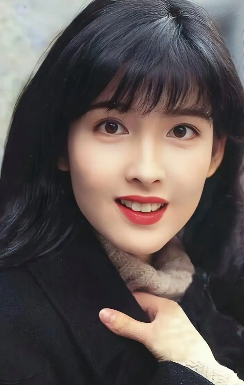 人间理想小犹太#周慧敏