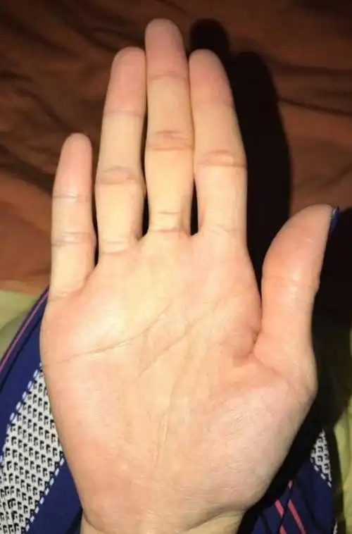 男性"最苦命"的手相特征, 一生穷的叮当响, 温饱问题都难以维持