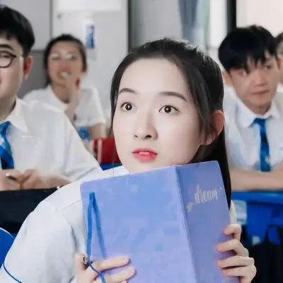 少年派|王玉雯×邓小琪. cr:一颗甜甜瑾橘