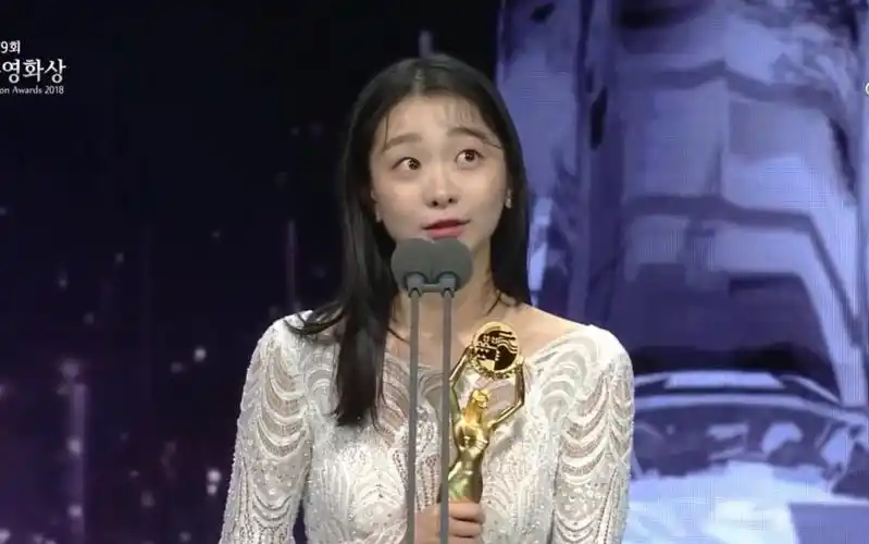 [金多美] 2018年第39届青龙电影节"新人女演员奖"