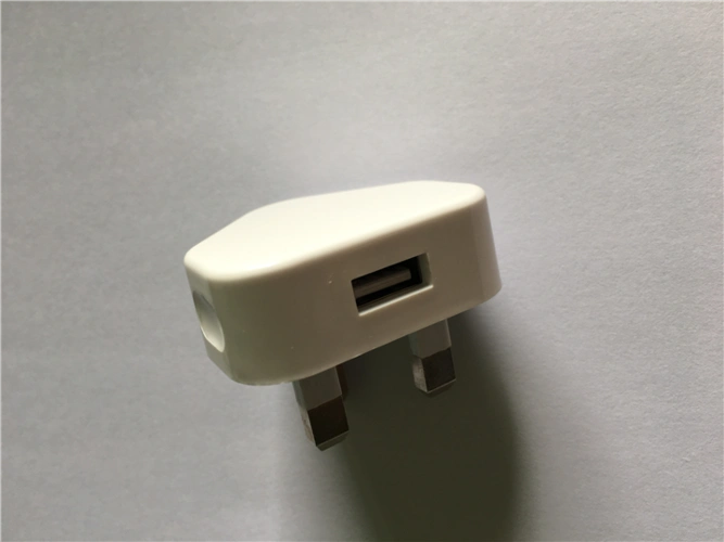 同兴瑞苹果充电器三角英规插头