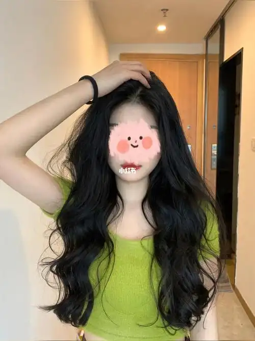 法式慵懒大卷自然蓬松头顶的发型