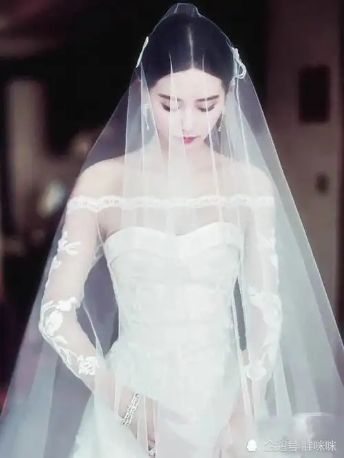 18位女明星婚纱照有没有惊艳到你呢你最喜欢谁的婚纱照呢
