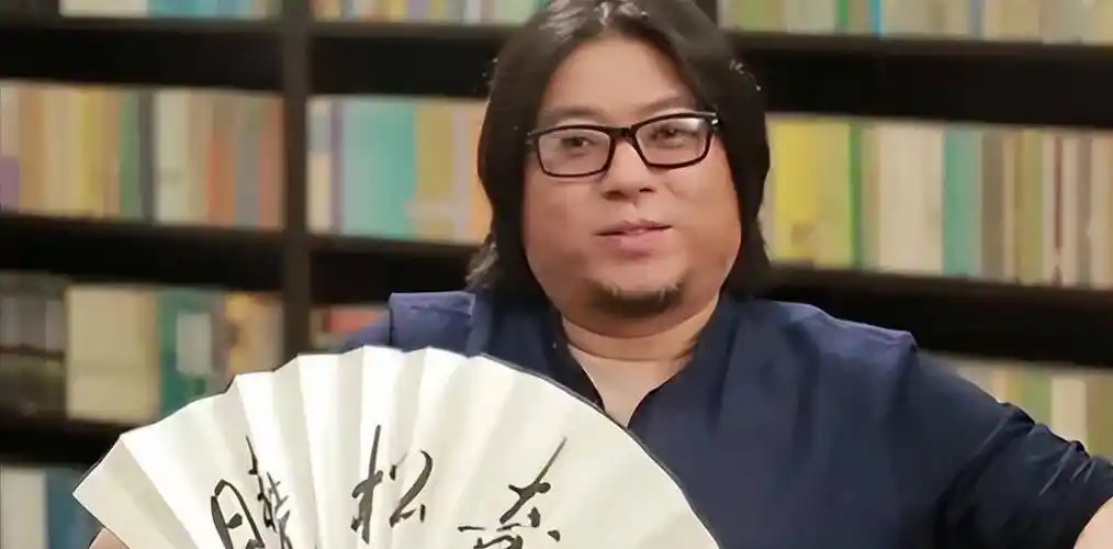 "不可一世"高晓松,崇洋媚外诋毁祖国,生活混乱遭封杀自食恶果_沈欢