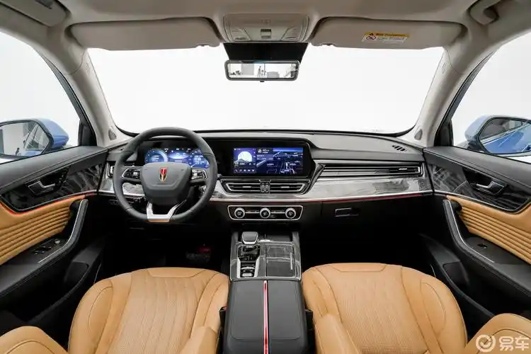红旗hs5的内饰同样令人惊艳