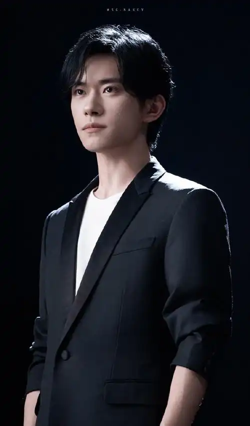 易烊千玺青春主题演讲##易烊千玺做演员是最勇敢的决定