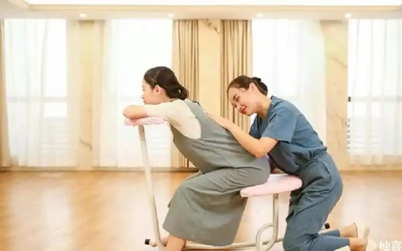 坐式分娩过程揭秘孕妈看完就知道如何做